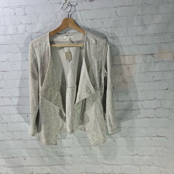 New Maurices Cardigan - Picture 1 of 6